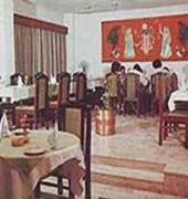 Hotel Madhuvan Mathura Bagian luar foto